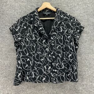 Jones Wear Shirt Women 16 Plus Black Geometric Collared Button Up Short Sleeve